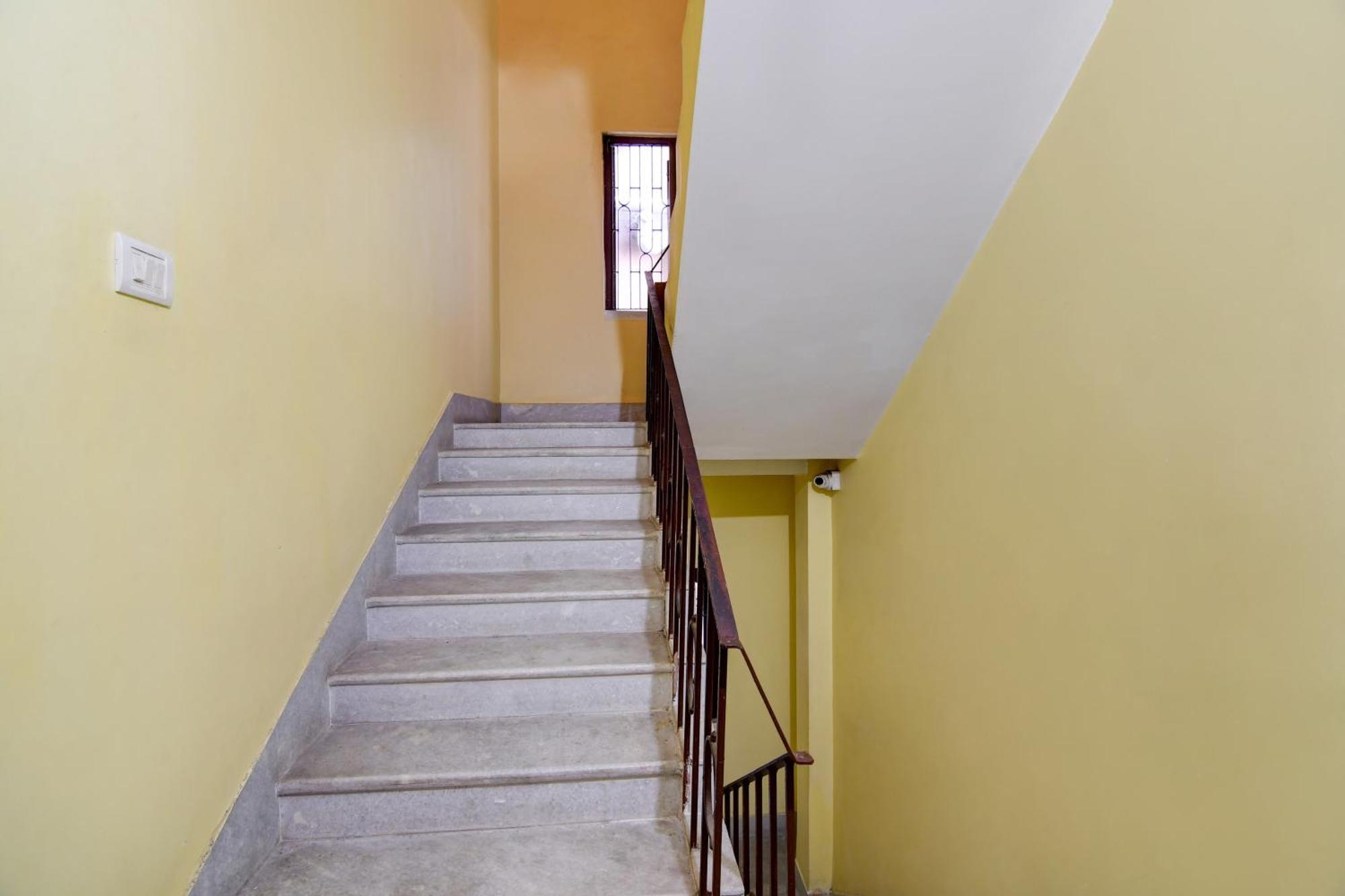 Hotel O Sonali Guest House Jadabpur Luaran gambar